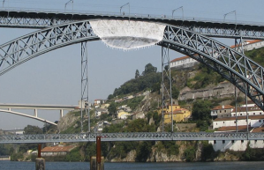 D. Luís I Bridge in Porto 1